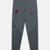 Nike Performance Liverpool Fc Strike Pant Unisex - Equipación De Clubes - Smoke Grey/Tough Red -Tienda De Moda Juvenil 0df764ce5e5f4578b7b0996fb87ca795