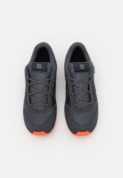 Salomon Outway Cswp Junior Unisex - Zapatillas De Senderismo - Ebony/Black/Shocking Orange -Tienda De Moda Juvenil 12cb27dcb912427786f6bf45c490d13d