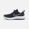 Nike Performance Star Runner 3 Unisex - Zapatillas De Running Neutras - Black/Dark Smoke Grey 2 Nike Performance Star Runner 3 Unisex - Zapatillas De Running Neutras - Black/Dark Smoke Grey -Tienda De Moda Juvenil 28293154cab94be7a1c5261f135f3be4
