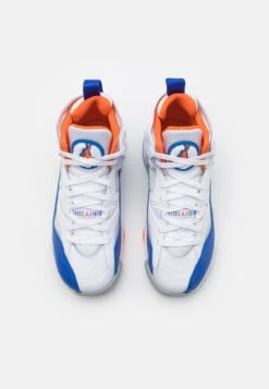 Jordan Jumpman Two Trey Unisex - Zapatillas De Baloncesto - White/Hyper Royal/Safety Orange -Tienda De Moda Juvenil 291634ec435b419a996bb0e46541dffe