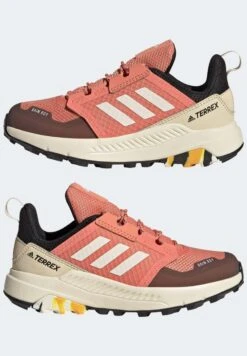 ADIDAS PERFORMANCE Terrex Trailmaker R.Rdy Unisex - Zapatillas De Senderismo - White Coral Gold Coloured -Tienda De Moda Juvenil 3d7b33ce5cd1438a8612058198e09664