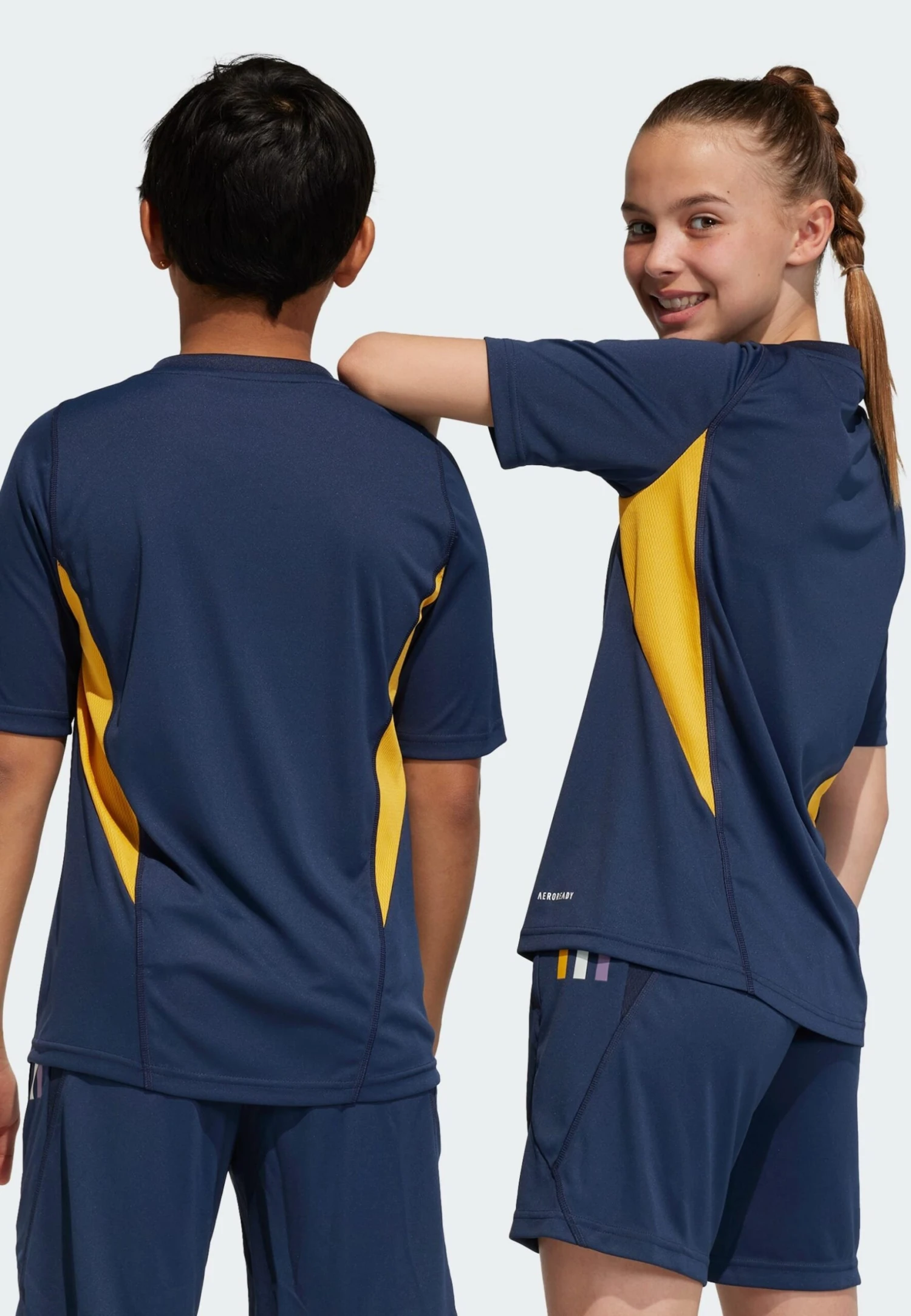 ADIDAS PERFORMANCE Real Madrid Training Y - Equipación De Clubes - Legend Ink 4 ADIDAS PERFORMANCE Real Madrid Training Y - Equipación De Clubes - Legend Ink - Imagen 2