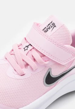 Nike Performance Star Runner 3 Psv Unisex - Zapatillas De Running Neutras - Pink Foam/Black/Metallic Silver -Tienda De Moda Juvenil 478cf0dfd4ff475dbe48685aa594277c