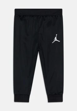 Jordan Tricot Set - Chándal - Black 8 Jordan Tricot Set - Chándal - Black -Tienda De Moda Juvenil 51af48721a3e4058ab332c46b5dc2b11