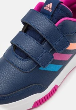 ADIDAS PERFORMANCE Tensaur Sport 2.0 Cf Unisex - Zapatillas De Entrenamiento - Dark Blue/Lucid Fuchsia/Blue Fusion -Tienda De Moda Juvenil 54eccdf7507941ce8e28379b9d176342