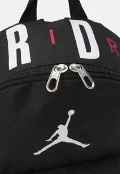 Air Jordan Mini Backpack Unisex - Mochila - Black -Tienda De Moda Juvenil 6ba4e40586c64c0194f3abcdfcf22626