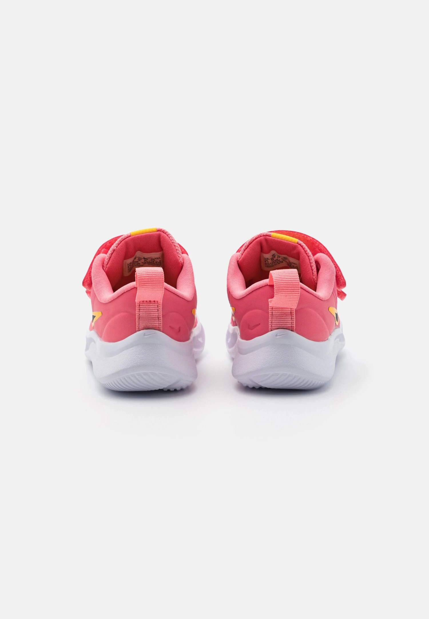 Nike Performance Star Runner 3 Unisex - Zapatillas De Running Neutras - Sea Coral/Gridiron/Coral Chalk/Laser Orange 5 Nike Performance Star Runner 3 Unisex - Zapatillas De Running Neutras - Sea Coral/Gridiron/Coral Chalk/Laser Orange - Imagen 3