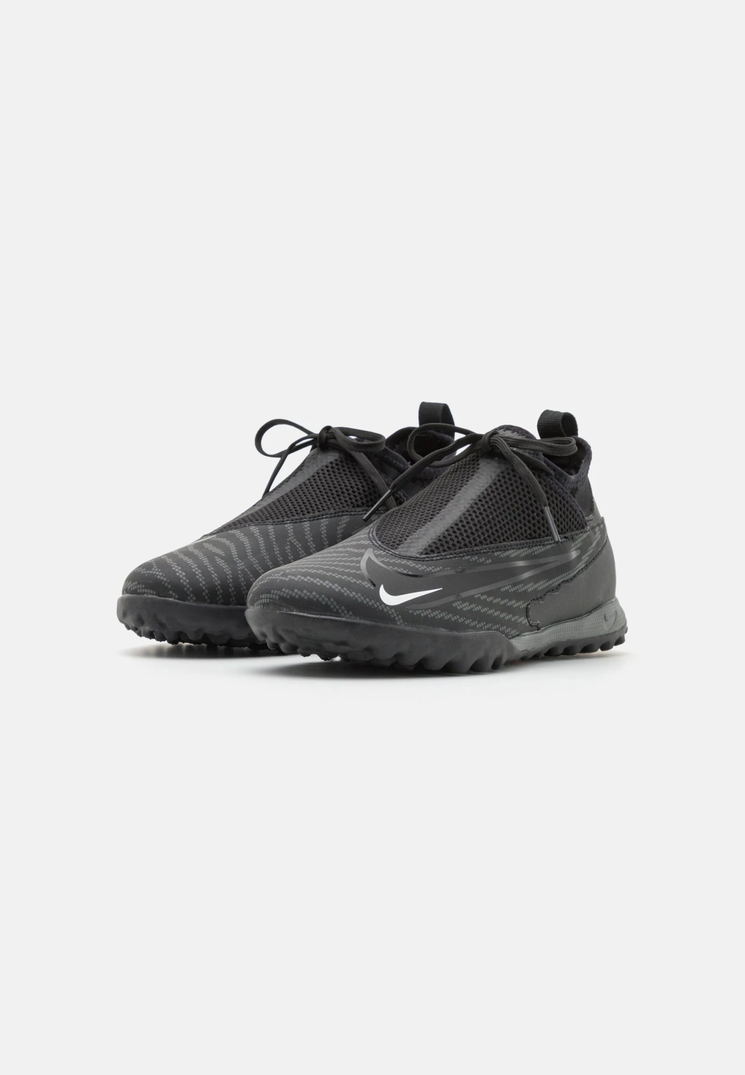 Nike Performance Jr Phantom Gx Academy Df Tf Unisex - Botas De Fútbol Multitacos - Black/Summit White/Dark Smoke Grey 4 Nike Performance Jr Phantom Gx Academy Df Tf Unisex - Botas De Fútbol Multitacos - Black/Summit White/Dark Smoke Grey - Imagen 2