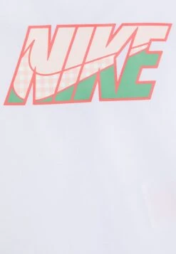 Nike Sportswear Pic Sprinter Set - Pantalón Corto De Deporte - Pink Bloom -Tienda De Moda Juvenil 92fff84cb2ca4c1da123f7bebd5fb70f