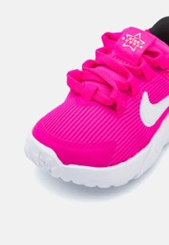 Nike Performance Star Runner Unisex - Zapatillas De Running Neutras - Fierce Pink/White/Black/Playful Pink -Tienda De Moda Juvenil 98ea6a484da540b8862e9944b7b559a3