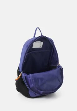 The North Face Court Jester Unisex - Mochila - Cave Blue/Black/Mandarin -Tienda De Moda Juvenil 9a6befb12d0f4963a8bfc530539fba76