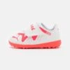 Puma Future Play Tt Unisex - Botas De Fútbol Multitacos - White/Fire Orchid -Tienda De Moda Juvenil b139d6cfb5d84ecd81174b606d41f160