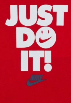 Nike Sportswear Set - Camiseta Estampada - Midnight Navy -Tienda De Moda Juvenil b13bd89347e64368ba5b545834a6ddcf