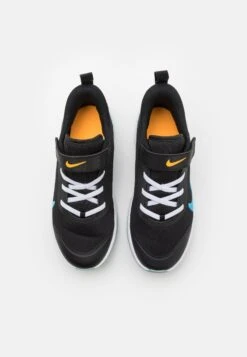 Nike Performance Omni Multi Court Unisex - Zapatillas De Running Neutras - Black/Blue Lightning/Ocean Bliss/Racer Blue -Tienda De Moda Juvenil b1b9d1fa42a34ff48c04d011e56551c6