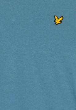 Lyle & Scott Sport Tech Unisex - Camiseta Básica - Ageon Blue -Tienda De Moda Juvenil b2e4ce514a3c4435a811d1119246cfc7