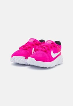 Nike Performance Star Runner Unisex - Zapatillas De Running Neutras - Fierce Pink/White/Black/Playful Pink -Tienda De Moda Juvenil bb6cca8aaf814a72906d34cdc7dfca4a