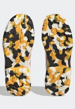 ADIDAS PERFORMANCE Terrex Ax2R Unisex - Zapatillas De Senderismo - Coral Fusion/White/Solar Gold -Tienda De Moda Juvenil c17512d4a5c84cc9961c4f8afb4cff38