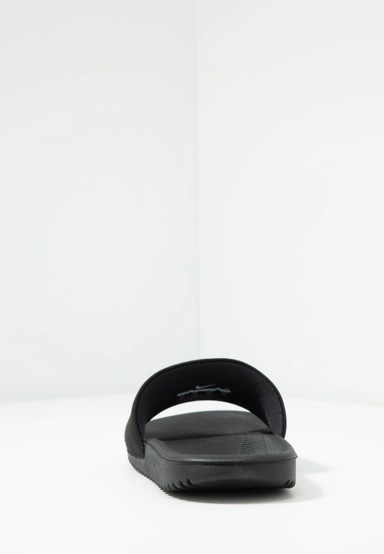 Nike Performance Kawa Slide Unisex - Chanclas De Baño - Black/Metallic Gold 7 Nike Performance Kawa Slide Unisex - Chanclas De Baño - Black/Metallic Gold - Imagen 5