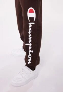Champion Classic Cuff Pants Large Logo Unisex - Pantalones Deportivos - Java -Tienda De Moda Juvenil d79d339a7e62468f9c5fd8c230f2a00f