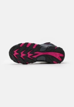 Hi-Tec Blackout Mid Wp Unisex - Zapatillas De Senderismo - Navy/Magenta -Tienda De Moda Juvenil d8cafb00135247508b2fef94dc966c43