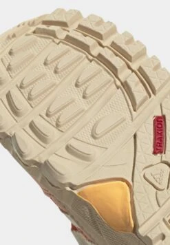 ADIDAS PERFORMANCE Terrex Mid Gtx Unisex - Zapatillas De Senderismo - Coral Fusion White Core Black -Tienda De Moda Juvenil e225407f2ce0405f82ebb41ec9ec844c