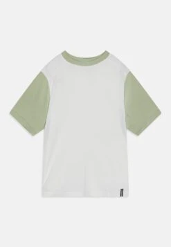 Patagonia Cap Unisex - Camiseta Estampada - White