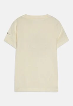 Nike Sportswear Boxy Bumper Cars Tee - Camiseta Estampada - Coconut Milk -Tienda De Moda Juvenil fd39bed083a846f2a52ee173db50c6f6